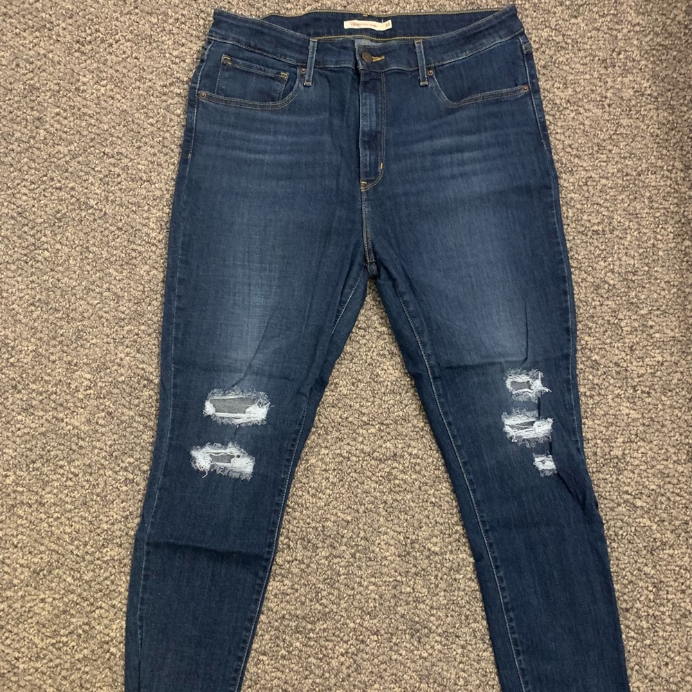 Levi Jeans Size 32